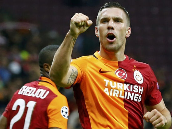 加拉塔萨雷欧冠征途:从黑马崛起至群雄逐鹿