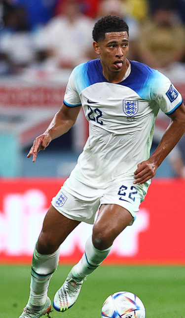 贝林厄姆与姆巴佩伤情牵动皇马欧冠征程，复出时间成疑